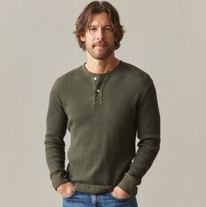 NEW American Giant Waffle Long Sleeve Henley Loden Olive Forest Green Size M